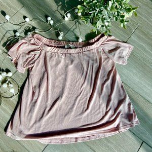 Lavender Field off the shoulder top | Light Pink | Size medium